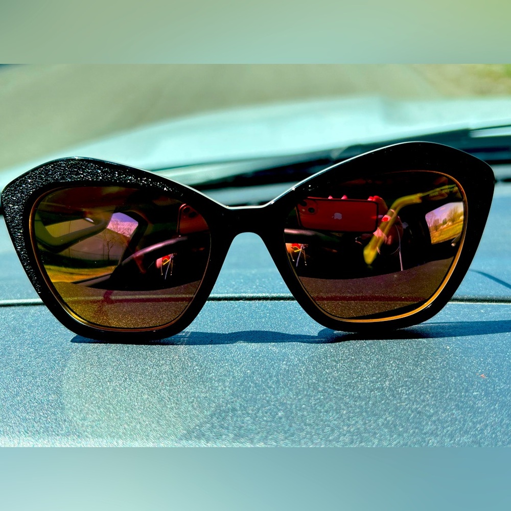 Betsey Johnson EUC black glitter pink hologram sunglasses - Never Quit. HTF